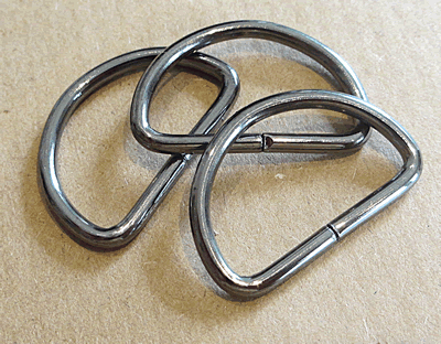 Small Gun Metal 'D' Ring One Inche  E-SGM-D